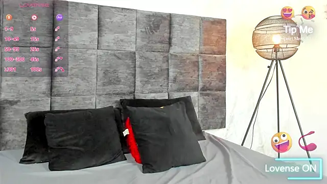 Snapshot of SusanRodriguez_ chatting on December 17, 2024, 7:59 pm SusanRodriguez online show from December 17, 2024, 7:59 pm