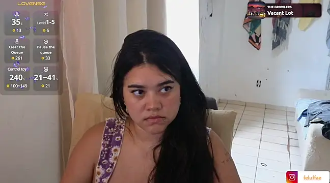 feluriana online show from March 10, 2025, 8:23 pm