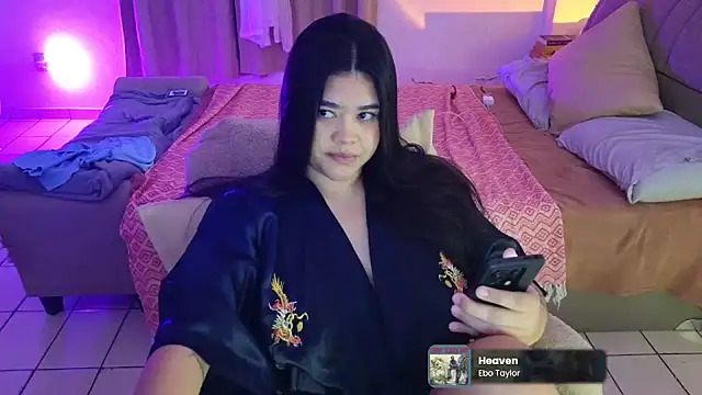 feluriana online show from May 15, 2026, 11:34 pm