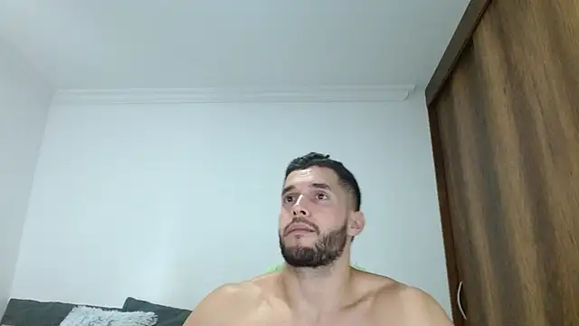 Noah jhonsonn online show from March 6, 2026, 3:19 pm