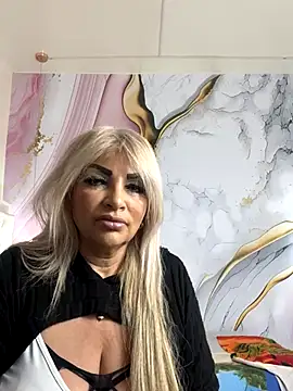 Snapshot of scarlett_sexx69 chatting on September 24, 2025, 6:44 pm scarlett sexx69 online show from September 24, 2025, 6:44 pm