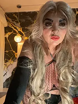 Snapshot of scarlett_sexx69 chatting on April 29, 2026, 11:47 am scarlett sexx69 online show from April 29, 2026, 11:47 am