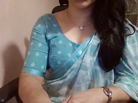 Snapshot of Pinky_4 chatting on April 27, 2026, 11:14 pm Pinky 4 online show from April 27, 2026, 11:14 pm