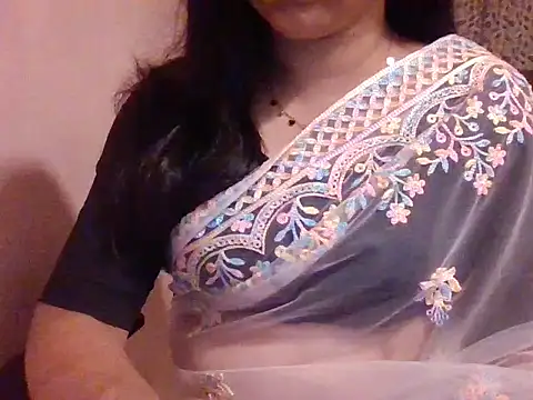 Snapshot of Pinky_4 chatting on May 10, 2026, 5:51 pm Pinky 4 online show from May 10, 2026, 5:51 pm