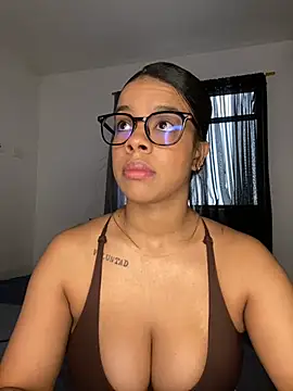 trianawhite online show from July 9, 2026, 2:32 pm