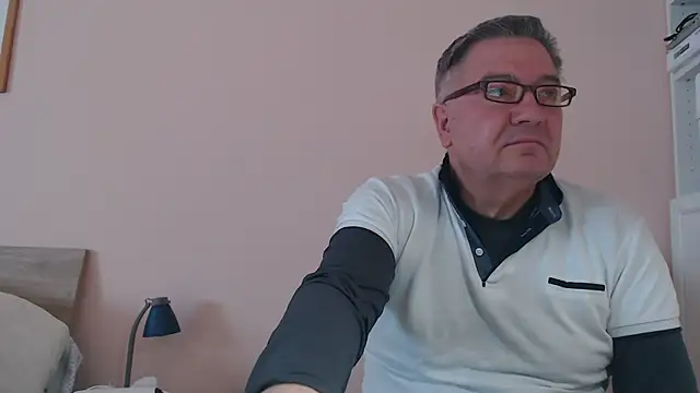 YOU6me online show from February 16, 2025, 8:21 am