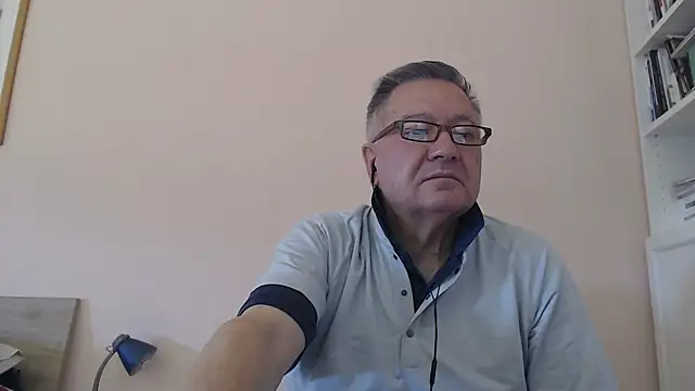 YOU6me online show from September 25, 2025, 7:56 am