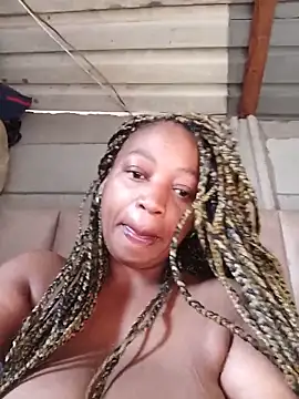 winterqueenx online show from May 30, 2026, 6:21 am