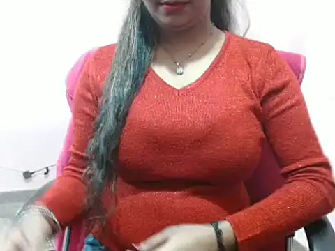 LovingPihu online show from February 3, 2025, 5:40 am