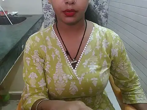 LovingPihu online show from September 13, 2025, 5:29 am