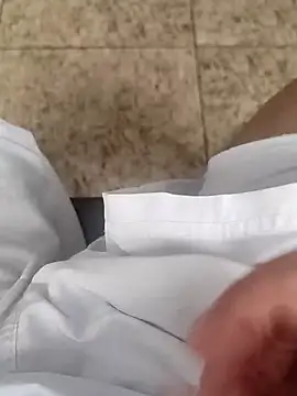 vini4016 online show from December 31, 2024, 6:24 pm