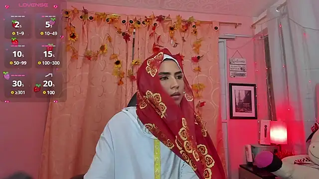 DarshaKhemu online show from March 4, 2025, 11:43 pm