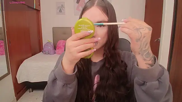 Miley Baker online show from February 7, 2026, 1:37 pm