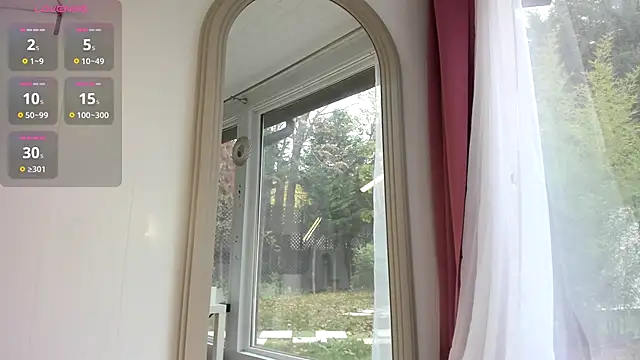 Snapshot of Naila18 chatting on October 26, 2025, 9:15 am Naila18 online show from October 26, 2025, 9:15 am