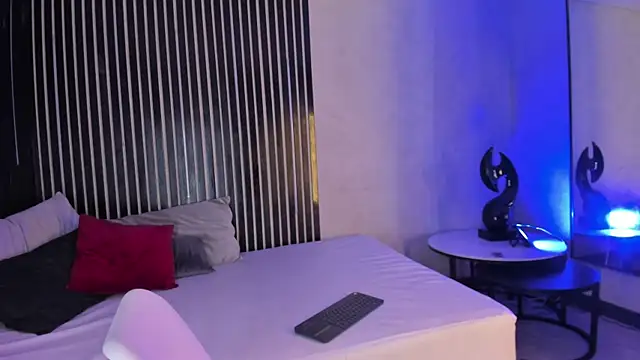 Snapshot of GraceCartier chatting on December 24, 2024, 4:08 pm GraceCartier online show from December 24, 2024, 4:08 pm