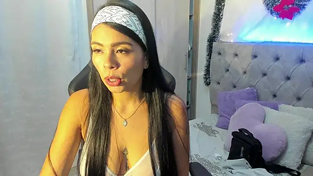 Snapshot of perfectmatch_ chatting on December 2, 2024, 10:34 pm perfectmatch online show from December 2, 2024, 10:34 pm