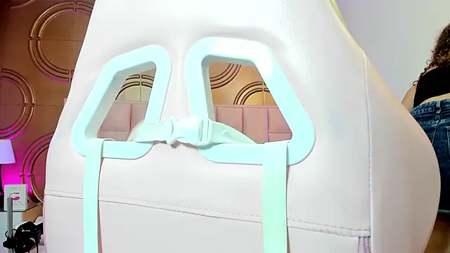 valeriaa19 online show from February 23, 2025, 8:39 am