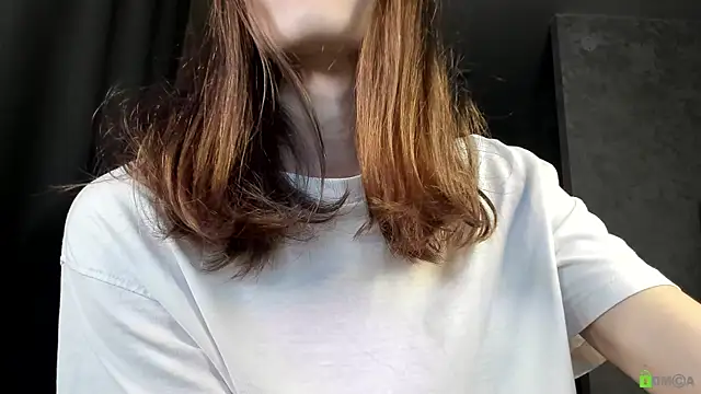 Courtney Luv online show from October 29, 2025, 1:13 pm