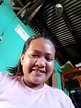 amariaxxx388 online show from April 12, 2026, 11:54 pm