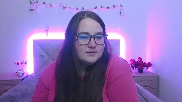 XX Daniella XX online show from April 11, 2026, 7:45 am