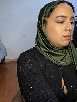 Snapshot of Maryam_yamal chatting on December 30, 2024, 4:42 am Maryam yamal online show from December 30, 2024, 4:42 am