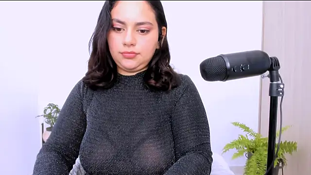 Snapshot of susy_angel chatting on June 8, 2026, 7:58 pm susy angel online show from June 8, 2026, 7:58 pm