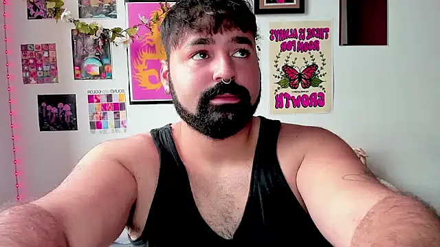 Snapshot of johnnyalx chatting on October 11, 2025, 4:05 pm johnnyalx online show from October 11, 2025, 4:05 pm