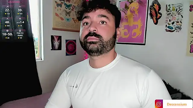 Snapshot of johnnyalx chatting on November 16, 2025, 8:03 pm johnnyalx online show from November 16, 2025, 8:03 pm