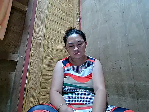 LalaiAsian online show from November 29, 2025, 8:56 pm