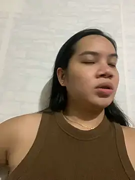 Snapshot of Hebefemme chatting on March 22, 2025, 6:25 pm Hebefemme online show from March 22, 2025, 6:25 pm