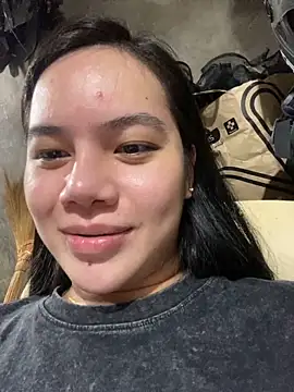 Hebefemme online show from December 20, 2025, 8:38 pm