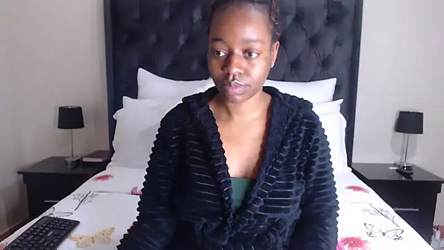 Sexynaughty Gal online show from April 14, 2026, 10:16 pm