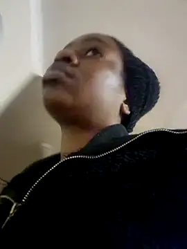 Sexynaughty Gal online show from April 17, 2026, 8:23 pm