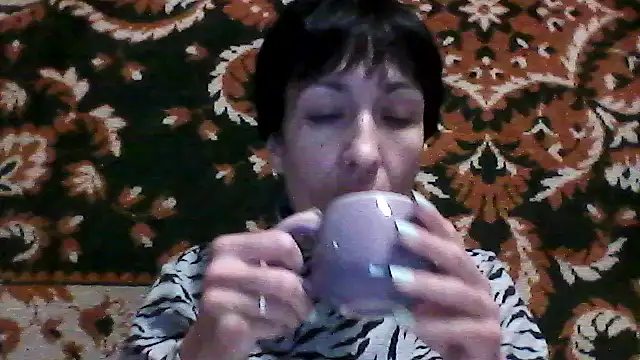 Snapshot of SunnyAmorre chatting on April 29, 2026, 7:20 pm SunnyAmorre online show from April 29, 2026, 7:20 pm