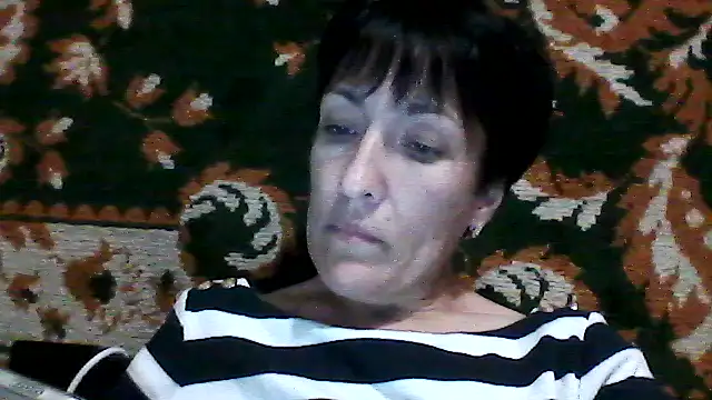 Snapshot of SunnyAmorre chatting on May 19, 2026, 7:53 pm SunnyAmorre online show from May 19, 2026, 7:53 pm