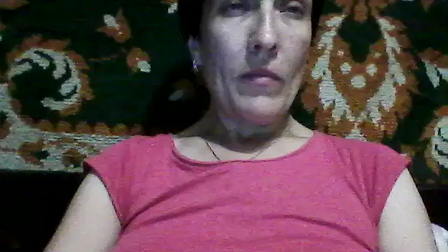 Snapshot of SunnyAmorre chatting on May 27, 2026, 7:44 pm SunnyAmorre online show from May 27, 2026, 7:44 pm