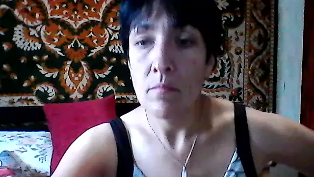 Snapshot of SunnyAmorre chatting on June 8, 2026, 9:42 am SunnyAmorre online show from June 8, 2026, 9:42 am
