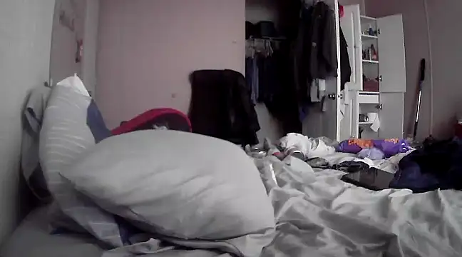 jck1m0t online show from January 17, 2025, 4:36 pm