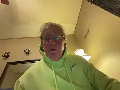 jck1m0t online show from February 18, 2025, 12:59 am