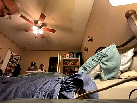 jck1m0t online show from November 8, 2025, 7:08 am