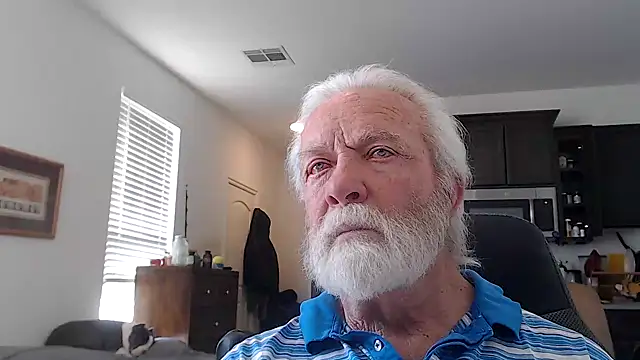 rockpoint69 online show from January 10, 2025, 7:32 pm