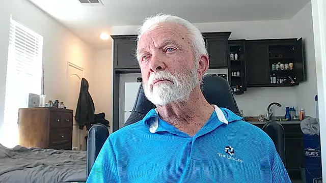 rockpoint69 online show from February 18, 2026, 7:21 pm