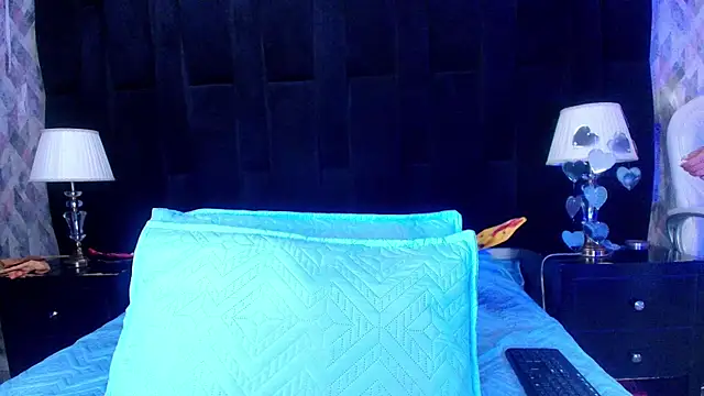 shelsyloreds online show from February 20, 2025, 11:53 am