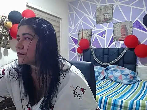 sofia millerx online show from February 12, 2026, 8:26 pm