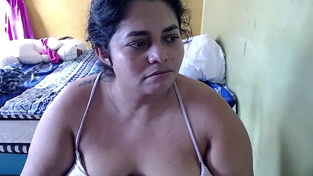 yulieth bbw online show from January 13, 2026, 6:57 pm