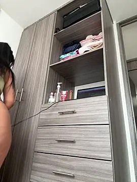 lau ass goddess online show from May 28, 2026, 4:48 pm