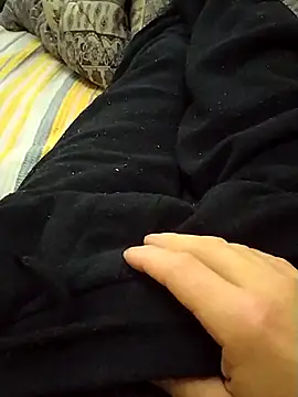 Snapshot of Yaramaz331 chatting on March 8, 2025, 9:29 pm Yaramaz331 online show from March 8, 2025, 9:29 pm