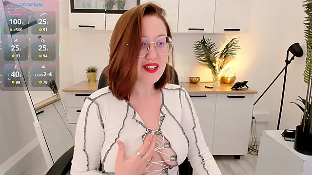 Snapshot of Charmy_Gracy chatting on May 15, 2026, 12:23 pm Charmy Gracy online show from May 15, 2026, 12:23 pm