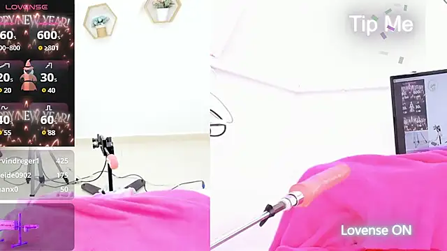 naty girl  online show from February 18, 2025, 4:26 am