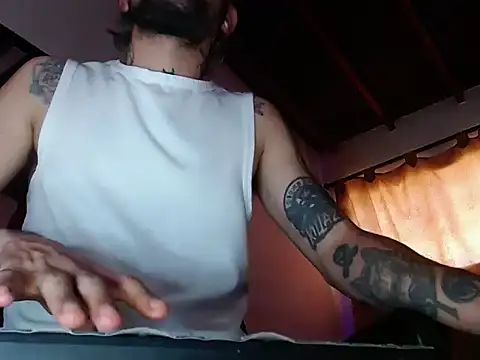 Snapshot of Christian_Stiven1 chatting on January 10, 2025, 2:34 pm Christian Stiven1 online show from January 10, 2025, 2:34 pm